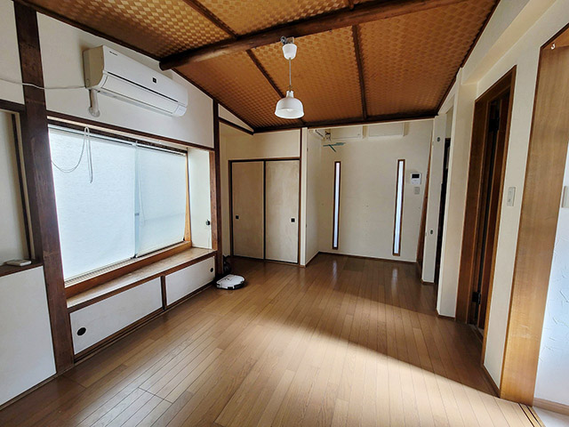 大磯の店舗付き中古住宅(売家)