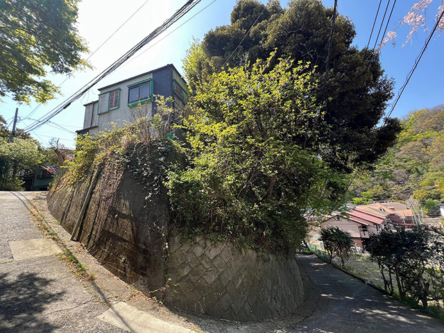 大磯町東小磯の角地の土地