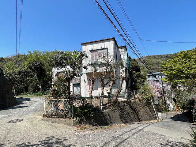 大磯町東小磯の角地の土地