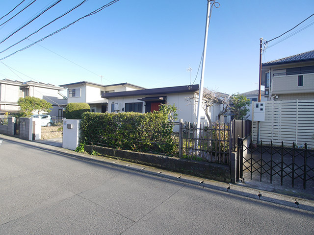 大磯町東町の貸家