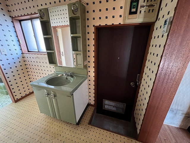 秦野市戸川の中古住宅