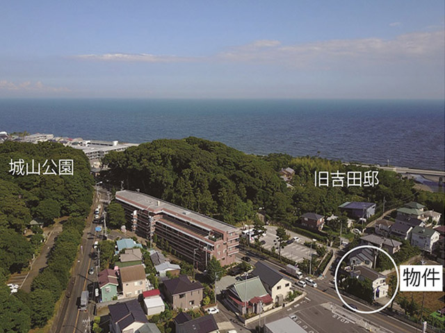 大磯の国道1号線沿いの店舗付き住宅