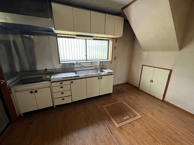 大磯町生沢の中古住宅