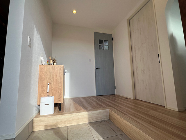 大磯町西小磯の築浅中古住宅