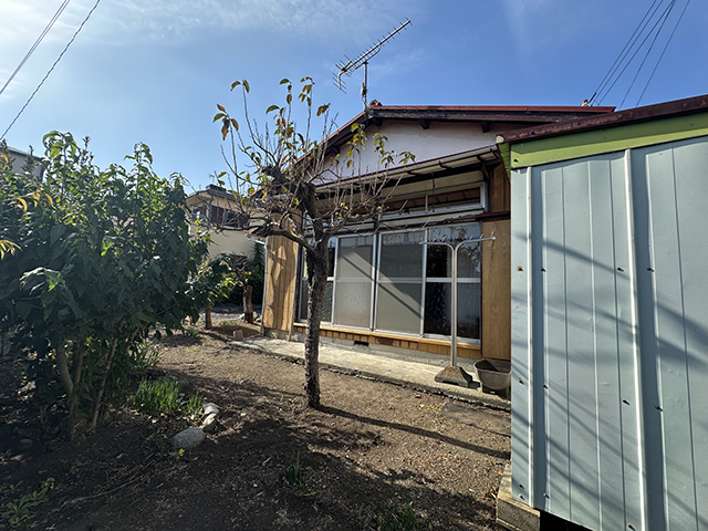 大磯釜口下の庭付の貸家