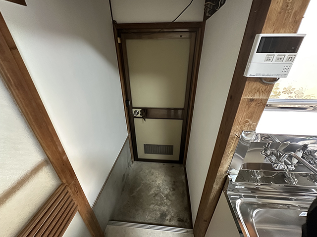 大磯釜口下の庭付の貸家