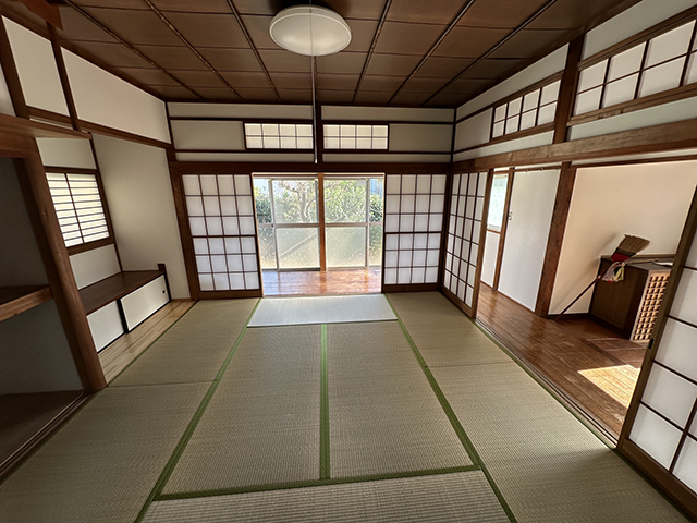 大磯釜口下の庭付の貸家