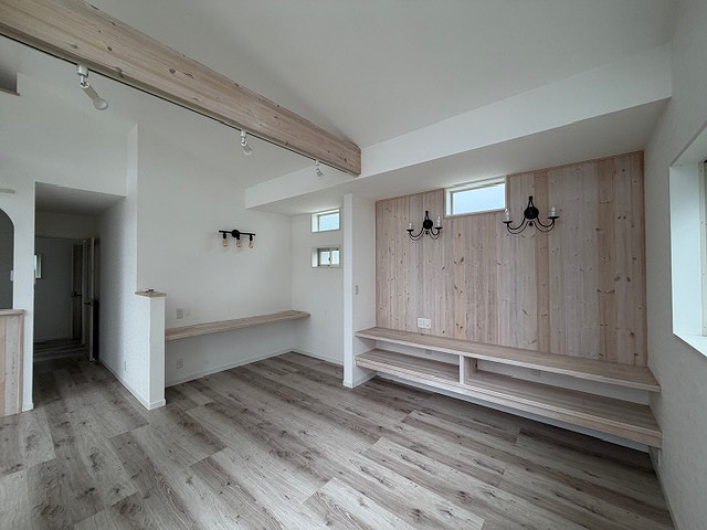 大磯町西小磯の築浅中古住宅