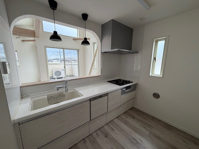 大磯町西小磯の築浅中古住宅