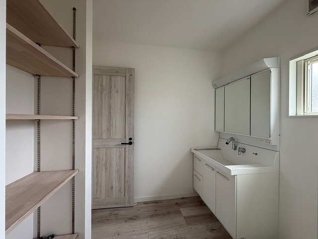 大磯町西小磯の築浅中古住宅