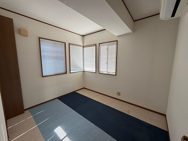 大磯町国府本郷の鉄筋コンクリート造の中古住宅