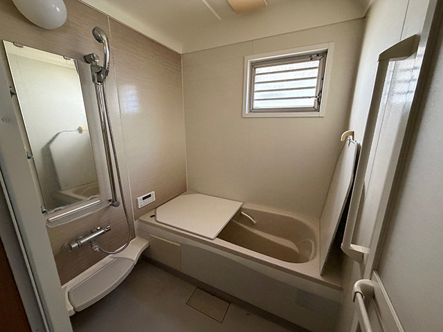 大磯町国府本郷の鉄筋コンクリート造の中古住宅