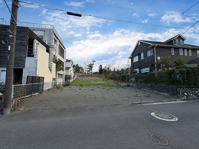 大磯町西小磯の海が見える土地（売地）